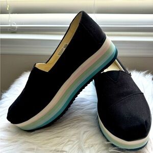 Tom’s women platform espadrilles